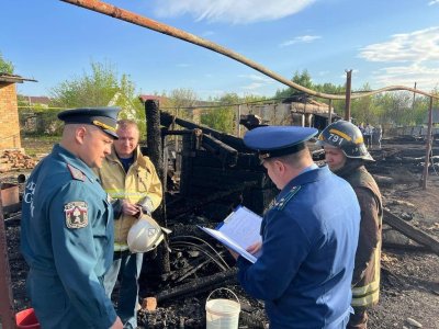 Прокуратура Башкирии проверит причины крупного пожара в Иглино