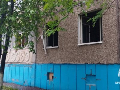 В Благовещенске при пожаре в квартире многоэтажки погиб пожилой мужчина