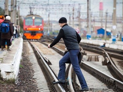 В Башкирии в январе-апреле зафиксировано 10 случаев травмирования людей на железной дороге