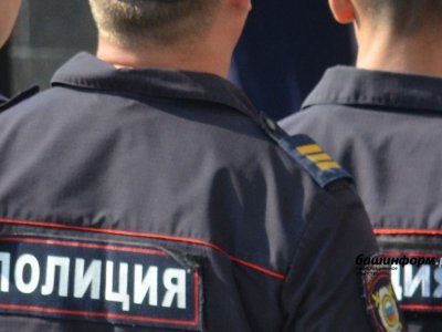 В Башкирии полицейскому пришлось стрелять в неадекватного мужчину с лопатой