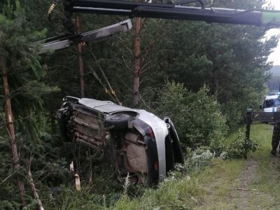 В Башкирии из искореженной иномарки достали труп водителя