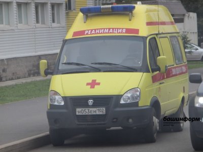 В Башкирии под окнами жилого дома нашли мертвого мужчину