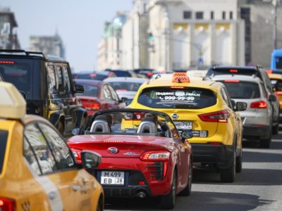 В России предлагают считать рабочим время, потраченное на дорогу до работы и обратно
