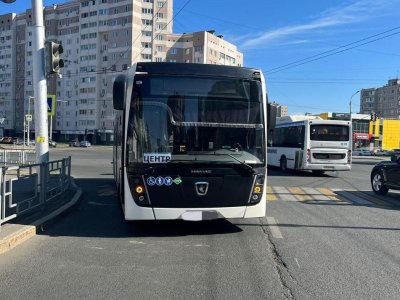 В Уфе под колеса автобуса попал 63-летний мужчина