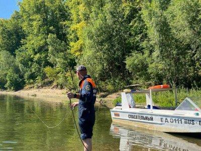 В Уфе водолазы ищут пропавшую на реке 42-летнюю женщину