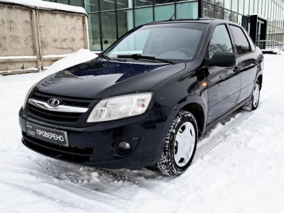 Названы самые популярные у россиян цвета автомобилей