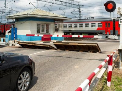 В РЖД предложили заводить на водителей уголовные дела за ДТП с поездами